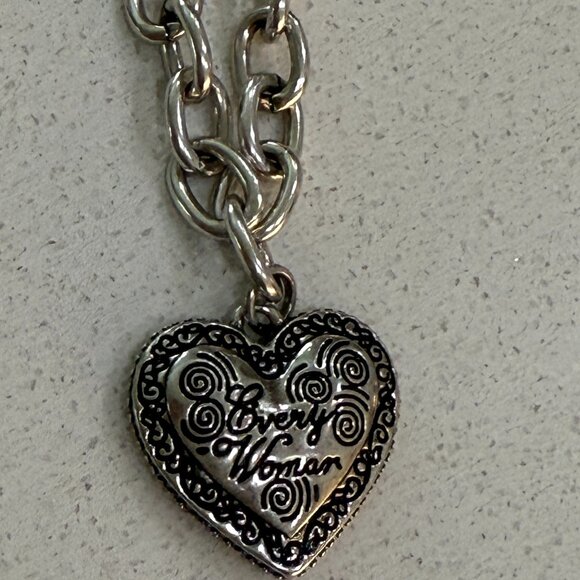 PERFECTLY IMPERFECT Heart Charm Bracelet - Picture 4 of 7